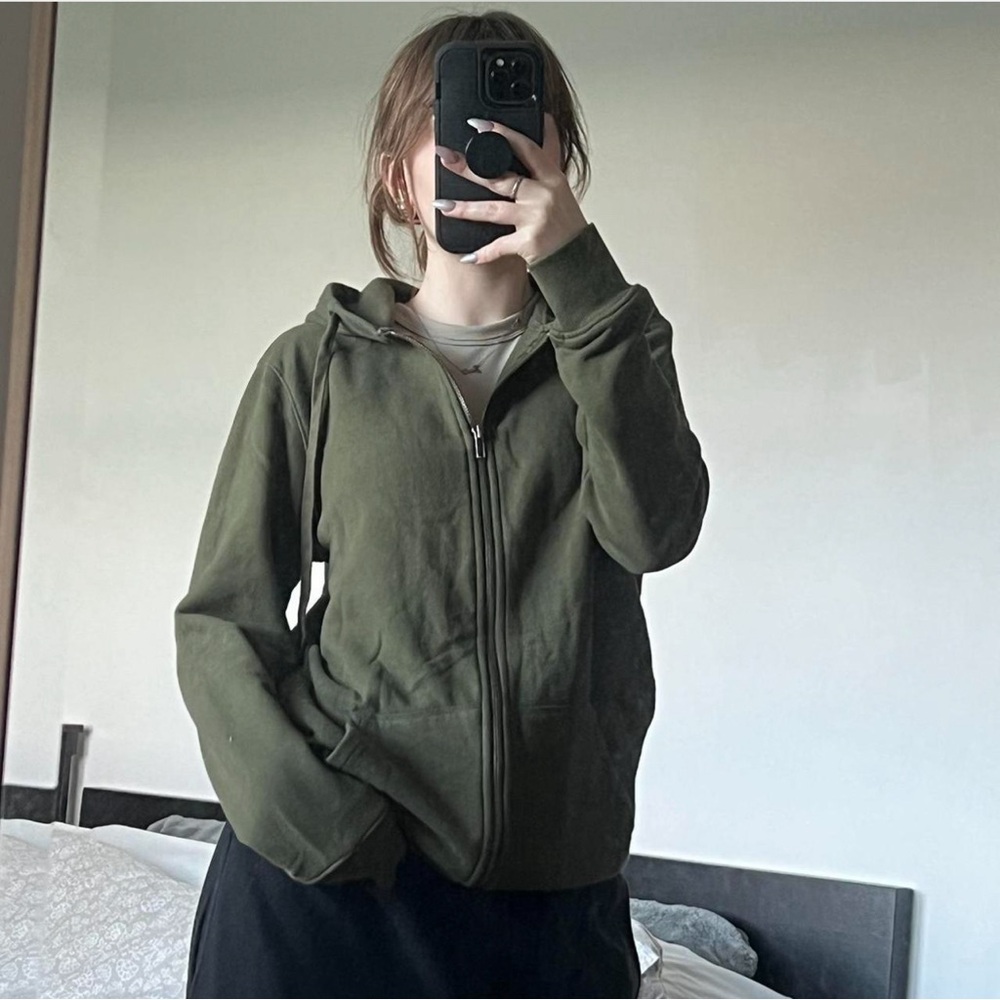 Comfy Green Zip-Up